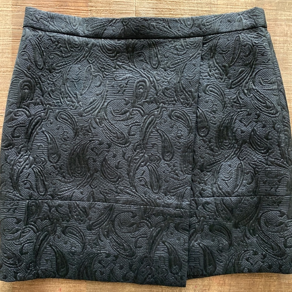 J Crew size 2 jacquard paisley skirt in black